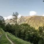 Deux Bergeries Individuelles Renovees 4x4 Et Chaines Recommandes Par Temps De Neige, A 2km Des Remontees Mecaniques *