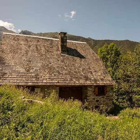 Granges Lascostes Isolées Et Insolites En Montagne à Dans Les Hautes-pyrenees Du Dimanche Au Dimanche En Principe Néanmoins Pour Des Séjours Entre 4 Et 7 Nuits Contactez-nous Par La Messagerie Hébergement de vacances Loudenvielle