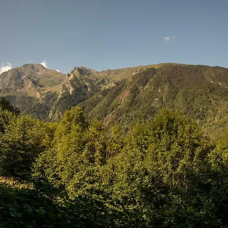 Deux Bergeries Individuelles Renovees 4x4 Et Chaines Recommandes Par Temps De Neige, A 2km Des Remontees Mecaniques * Loudenvielle