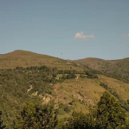 Deux Bergeries Individuelles Renovees 4x4 Et Chaines Recommandes Par Temps De Neige, A 2km Des Remontees Mecaniques * Loudenvielle