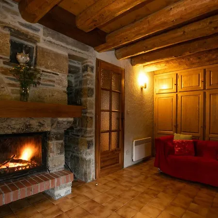 Semesterbostad Chalets De Las Costes Renoves Et Independants 4X4 Et Chaines Recommandes Par Temps De Neige, A 2Km Des Remontees Mecaniques - Type Bergerie Ou Grange Loudenvielle