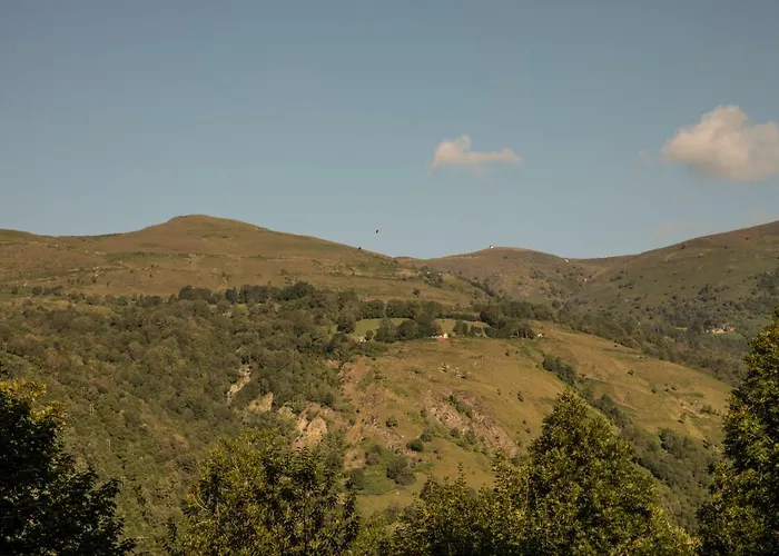 Bergeries De Costes Insolites En Forêt à 4x4 Et Chaînes Recommandés Par Temps De Neige, à 2km Des Remontées Mécaniques * Loudenvielle