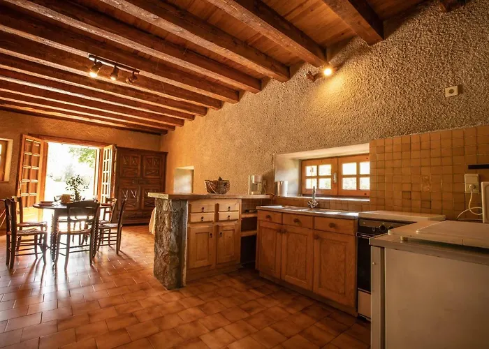 Deux Bergeries Individuelles Renovees 4x4 Et Chaines Recommandes Par Temps De Neige, A 2km Des Remontees Mecaniques * Loudenvielle