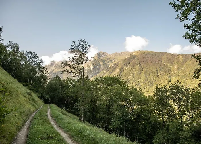 Bergeries De Costes Insolites En Forêt à 4x4 Et Chaînes Recommandés Par Temps De Neige, à 2km Des Remontées Mécaniques *